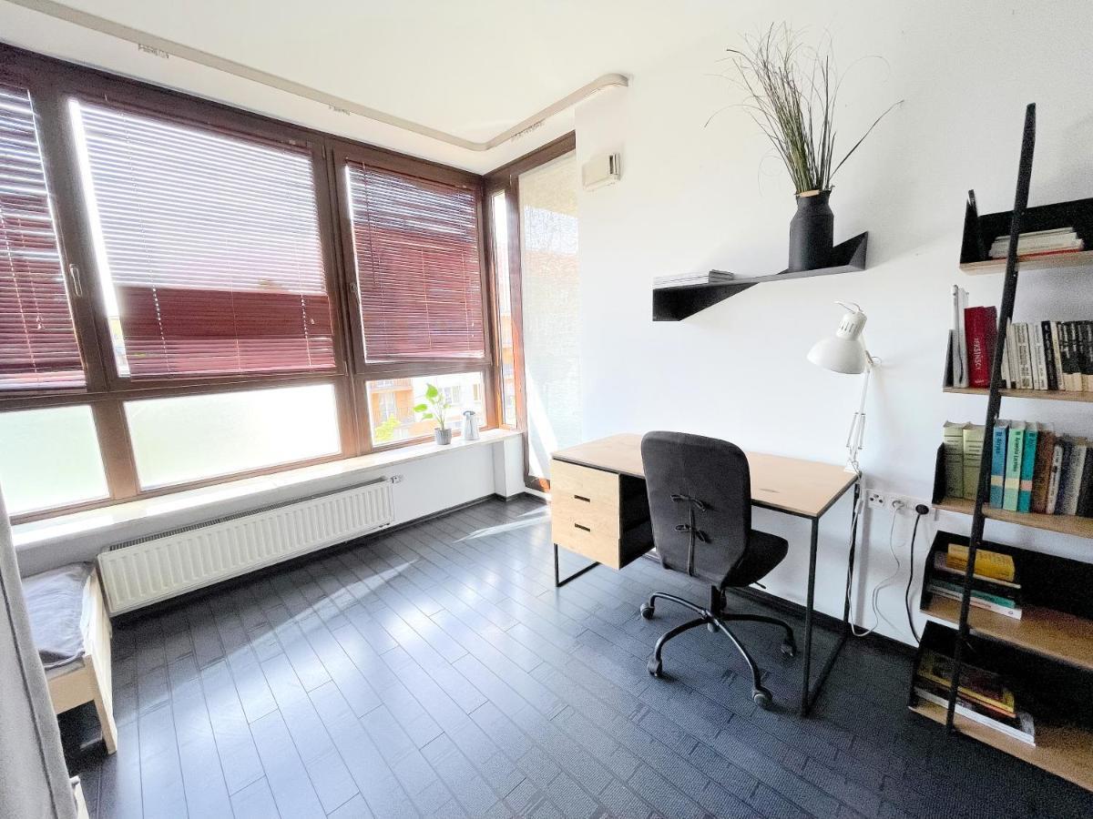 Przestronny Apartament W Centrum Poznania - Stare Miasto Esterno foto